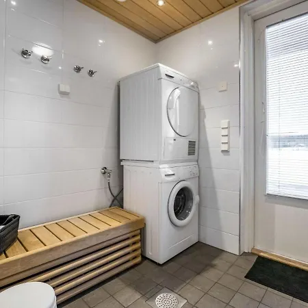 Holiday Home Helmi 3